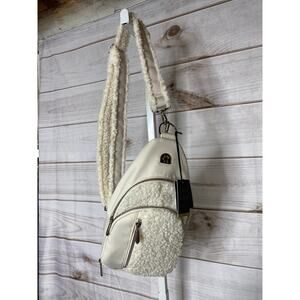 Brand New House of Harlow 1960 Nylon and Sherpa Sling Bag in Off-white Purse